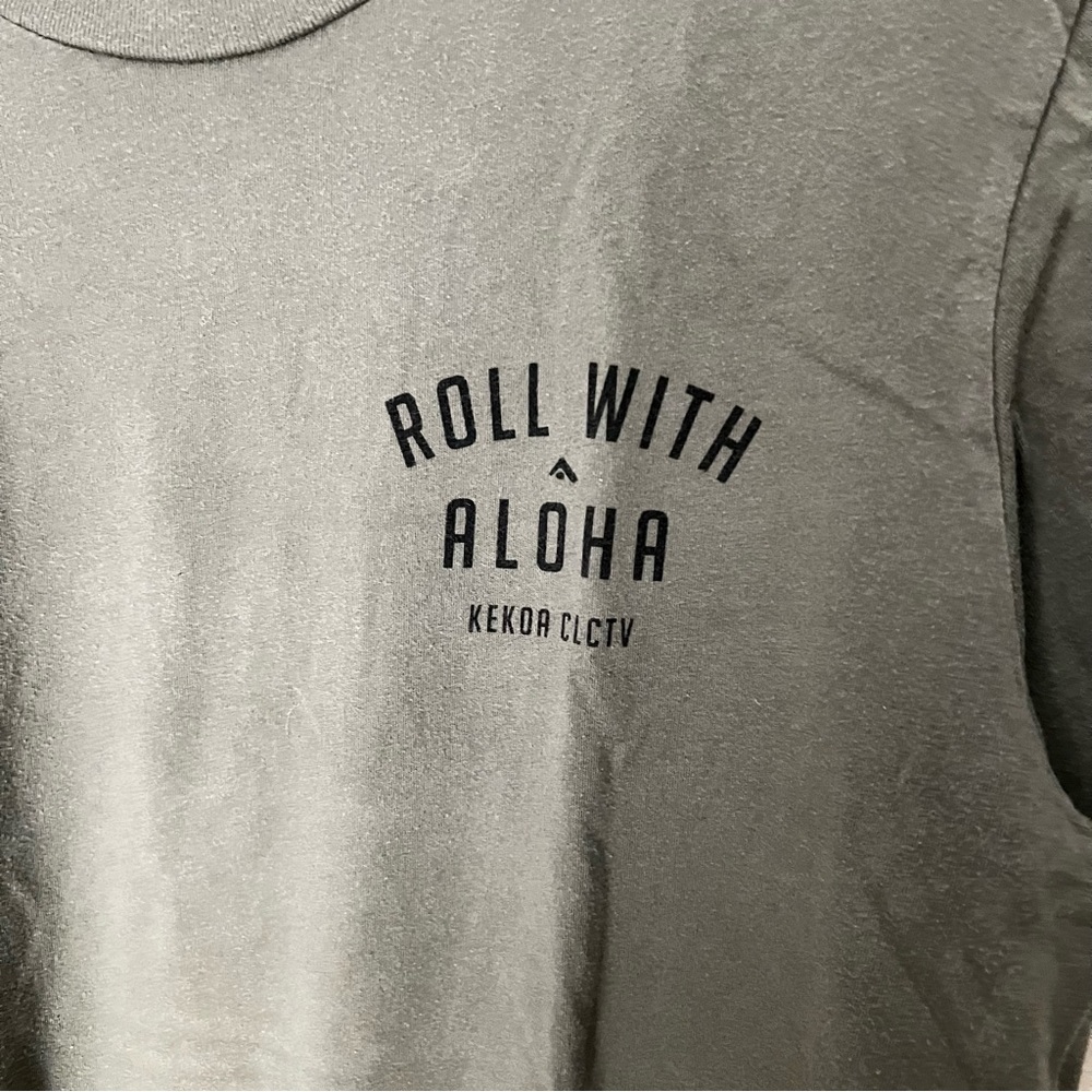 Kekoa Collective Olive T-Shirt Roll With Aloha Size Large - Picture 3 of 4